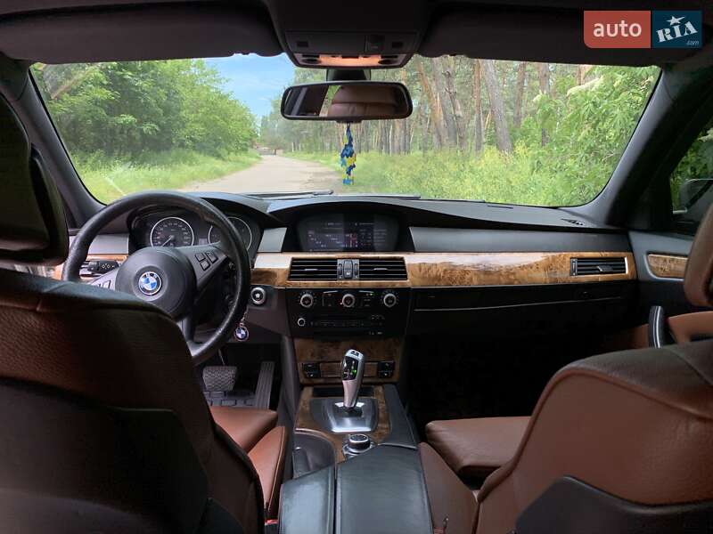 Седан BMW 5 Series 2008 в Кропивницком