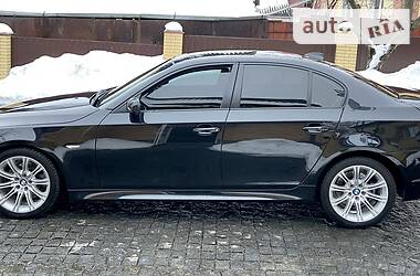 Седан BMW 5 Series 2007 в Умані