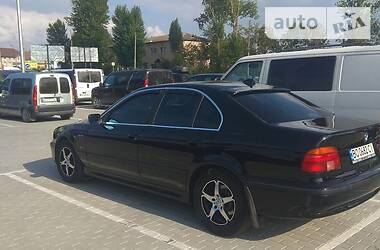 Седан BMW 5 Series 2000 в Тернополе