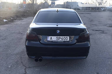 Седан BMW 5 Series 2003 в Мелитополе