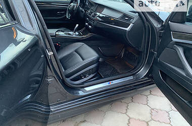 Седан BMW 5 Series 2012 в Южноукраинске
