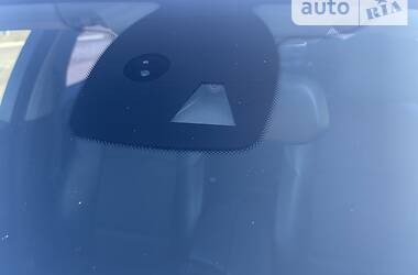 Седан BMW 5 Series 2012 в 