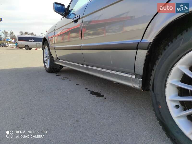 Седан BMW 5 Series 1989 в Вінниці