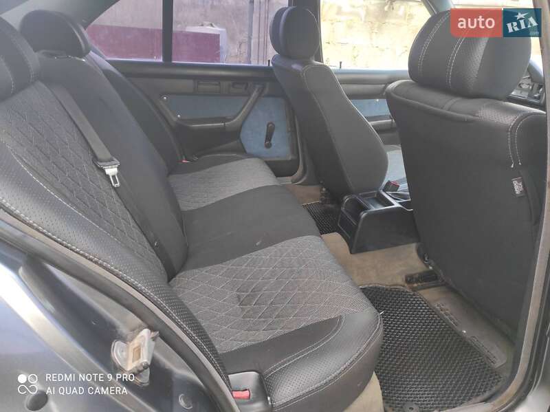 Седан BMW 5 Series 1989 в Вінниці
