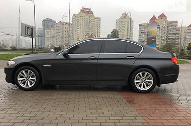 Седан BMW 5 Series 2010 в Киеве