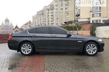 Седан BMW 5 Series 2010 в Киеве