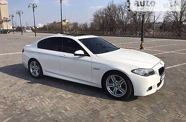 Седан BMW 5 Series 2015 в Харкові