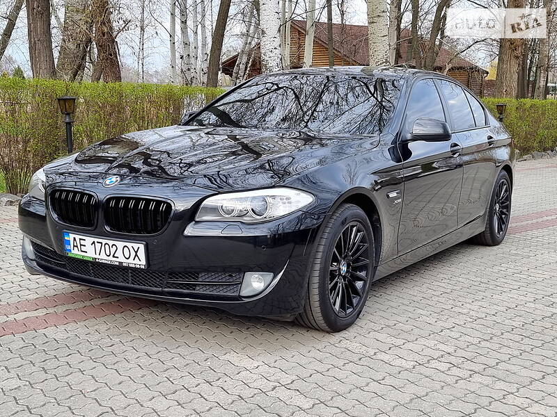 Седан BMW 5 Series 2011 в Днепре