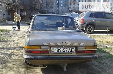 Седан BMW 5 Series 1986 в Новомосковске