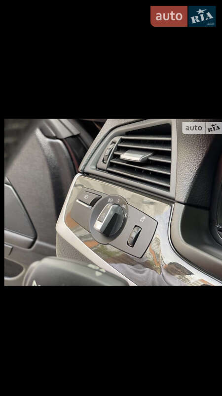 Седан BMW 5 Series 2011 в Івано-Франківську