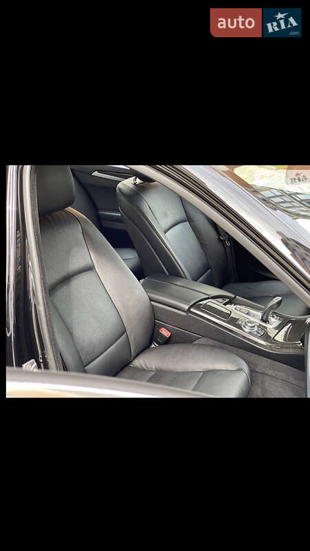 Седан BMW 5 Series 2011 в Івано-Франківську
