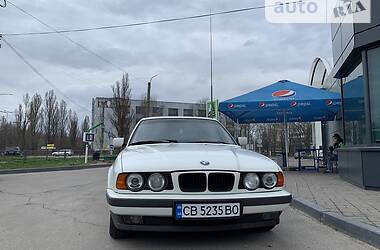 Седан BMW 5 Series 1995 в Чернігові