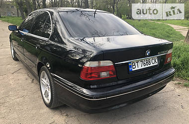 Седан BMW 5 Series 2003 в Херсоне