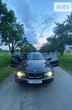 Седан BMW 5 Series 1997 в Гадячі