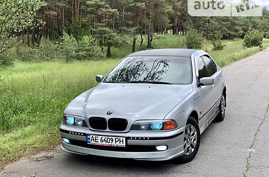 Седан BMW 5 Series 1998 в Кременчуге