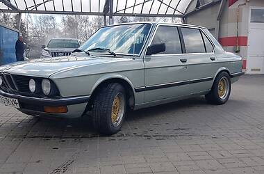 Седан BMW 5 Series 1983 в Ровно