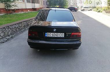 Седан BMW 5 Series 2000 в Тернополе