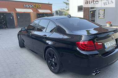 Седан BMW 5 Series 2012 в Хмельницком