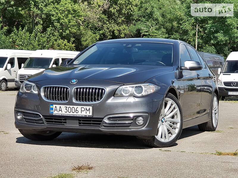 Седан BMW 5 Series 2016 в Києві