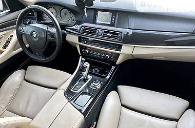 Седан BMW 5 Series 2010 в Дніпрі