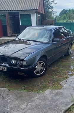 Седан BMW 5 Series 1989 в Одессе