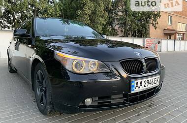 Седан BMW 5 Series 2004 в Киеве