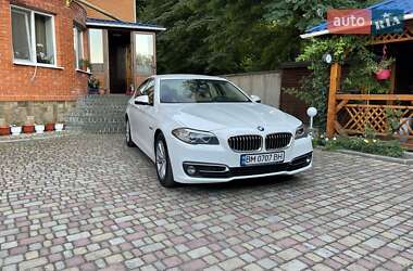 Седан BMW 5 Series 2016 в Ромнах