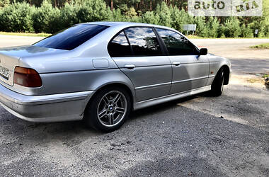 Седан BMW 5 Series 2001 в Чернигове