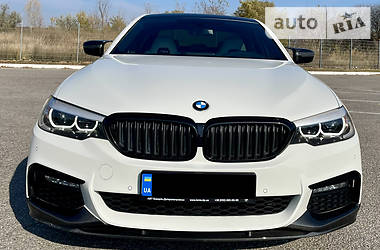 Седан BMW 5 Series 2017 в Дніпрі