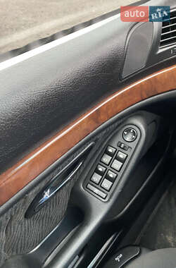 Седан BMW 5 Series 2001 в 