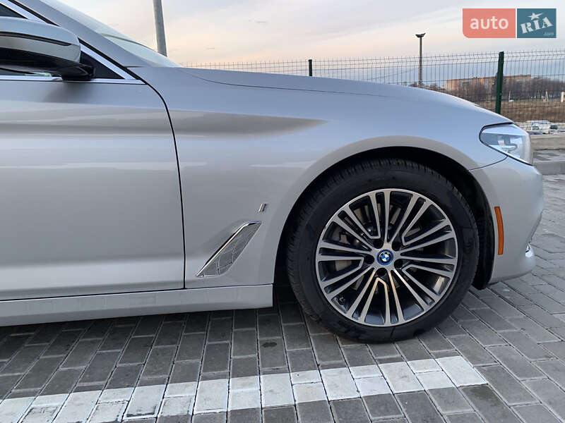 Седан BMW 5 Series 2018 в Ровно фото 10 Седан BMW 5 Series 2018 в Ровно