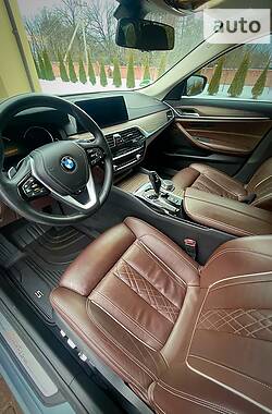 Универсал BMW 5 Series 2017 в Черновцах