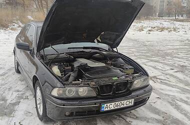 Седан BMW 5 Series 2001 в Нововолынске
