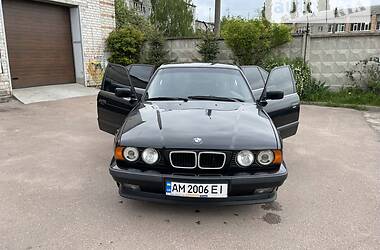Седан BMW 5 Series 1995 в Житомирі