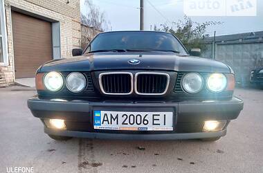 Седан BMW 5 Series 1995 в Житомирі