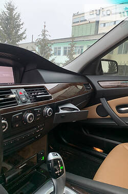 Седан BMW 5 Series 2008 в 