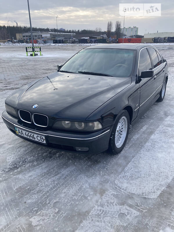 Седан BMW 5 Series 1998 в Киеве