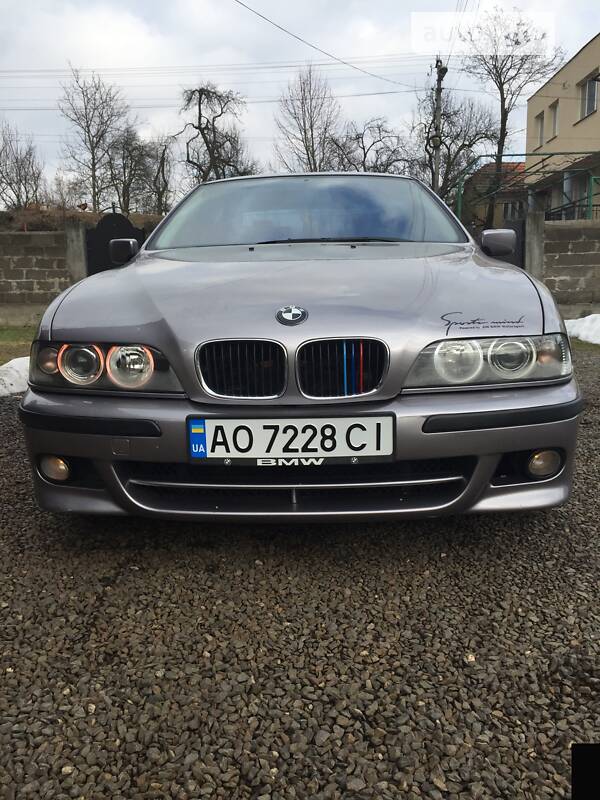Седан BMW 5 Series 1997 в Иршаве