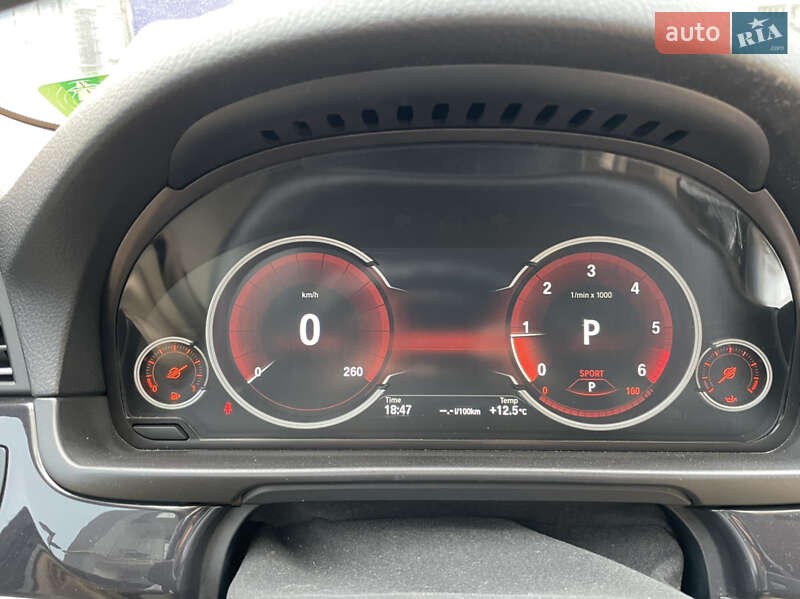 Седан BMW 5 Series 2015 в Киеве