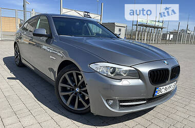 Седан BMW 5 Series 2013 в Трускавці