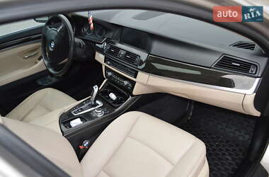 Седан BMW 5 Series 2012 в 
