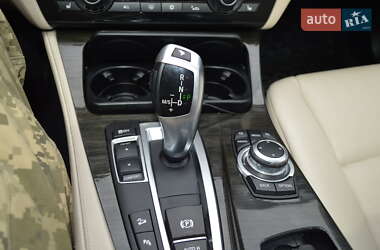 Седан BMW 5 Series 2012 в Полтаві