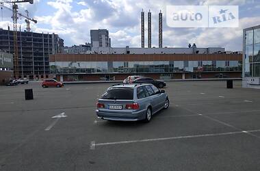 Универсал BMW 5 Series 2002 в Киеве