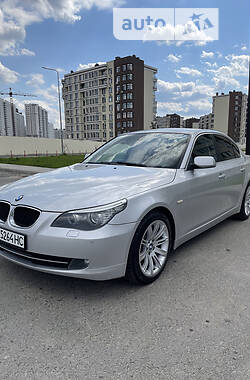 Седан BMW 5 Series 2009 в Киеве