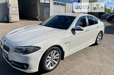 BMW 5 Series 2016