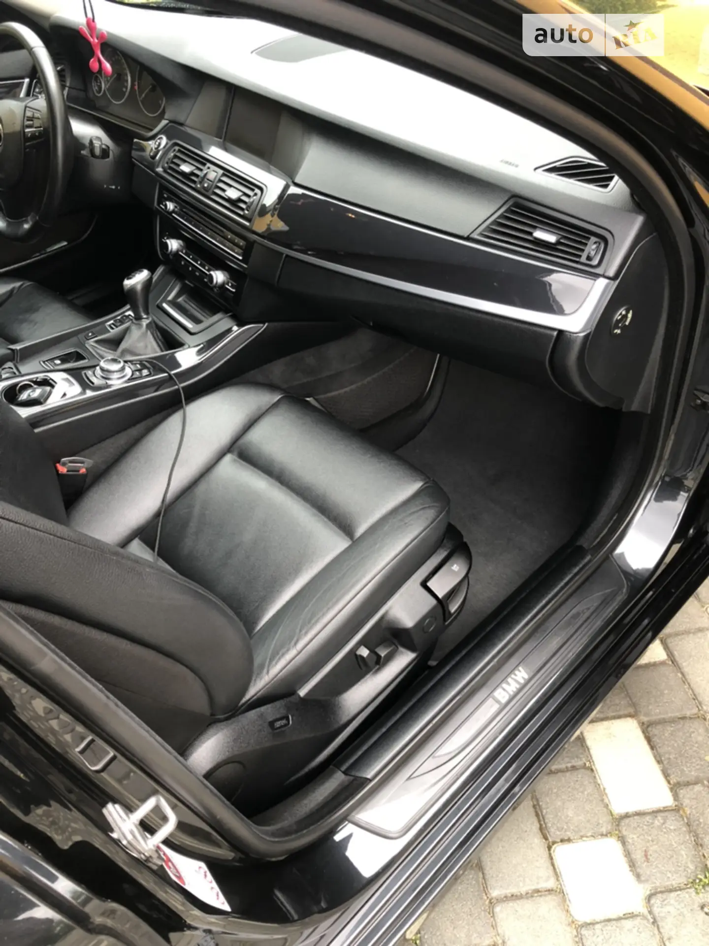 2012 BMW 5er - мініатюра 26