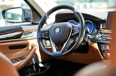 Седан BMW 5 Series 2017 в 