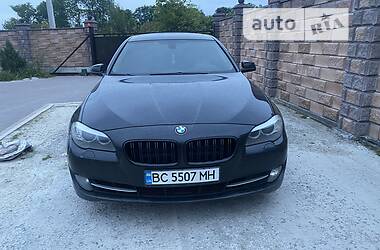 Седан BMW 5 Series 2012 в Львові