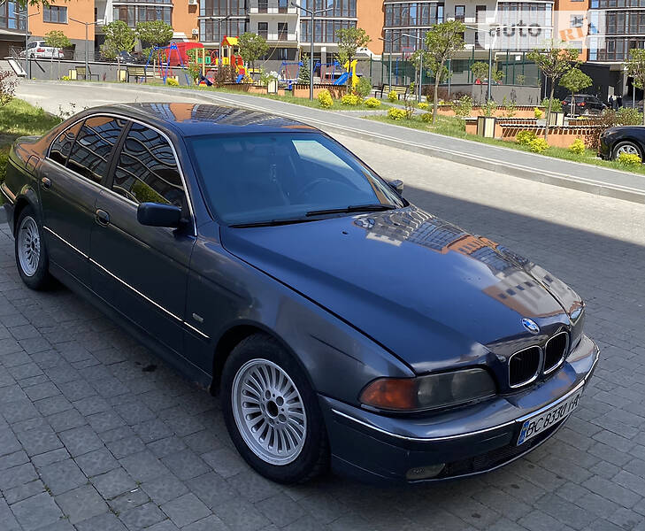 Седан BMW 5 Series 1996 в Івано-Франківську
