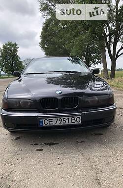 Седан BMW 5 Series 1997 в Чернівцях